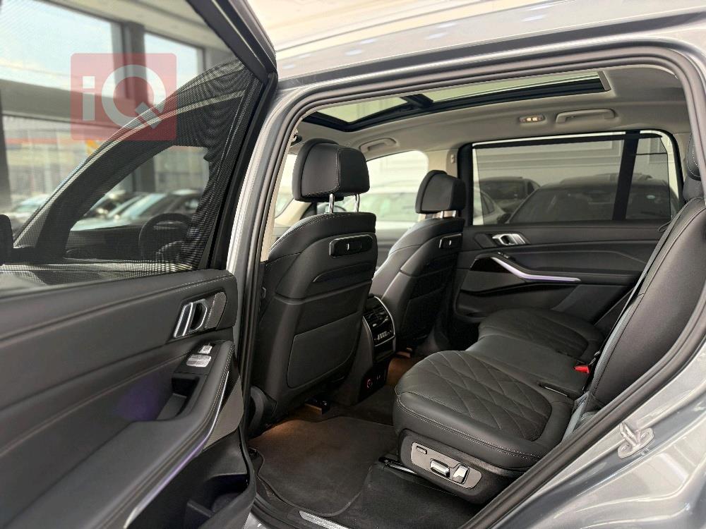 بي ام دبليو X7